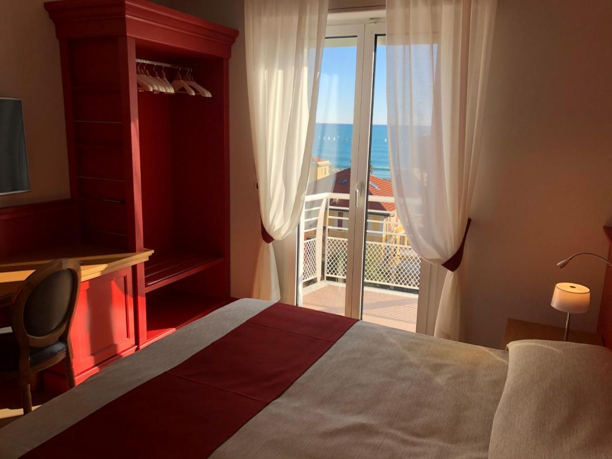 Hotel Mh Varraze